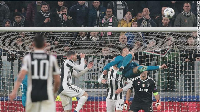 Cristiano Ronaldo chính thức gia nhập Juventus với mức phí 100 triệu euro