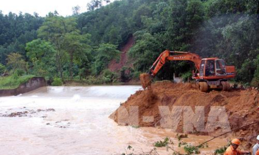 Tăng cường ứng dụng các giải pháp khoa học công nghệ trong giảm thiểu rủi ro thiên tai