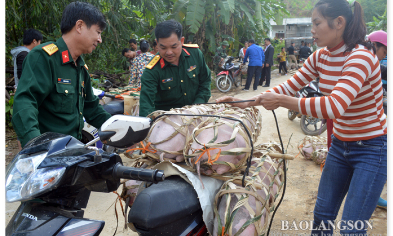 “Người đỡ” của hộ nghèo nơi biên giới