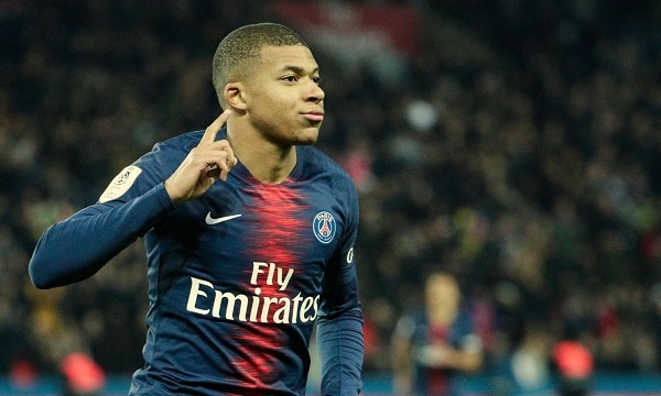 Mbappe tỏa sáng giúp PSG đi vào lịch sử bóng đá châu Âu