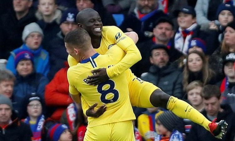 Kante tỏa sáng, Chelsea ‘phả hơi nóng’ vào tốp 3 Premier League