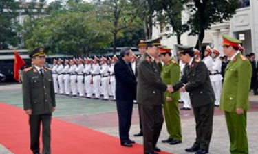 Lực lượng công an phải luôn gần dân, sát dân, bám, nắm cơ sở