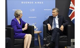 Cuộc gặp thượng đỉnh lịch sử giữa Anh và Argentina