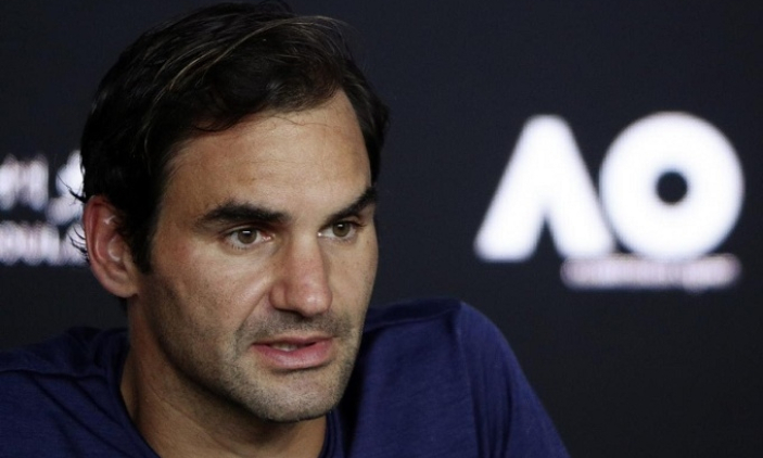 Federer dừng bước ở vòng bốn Australia mở rộng