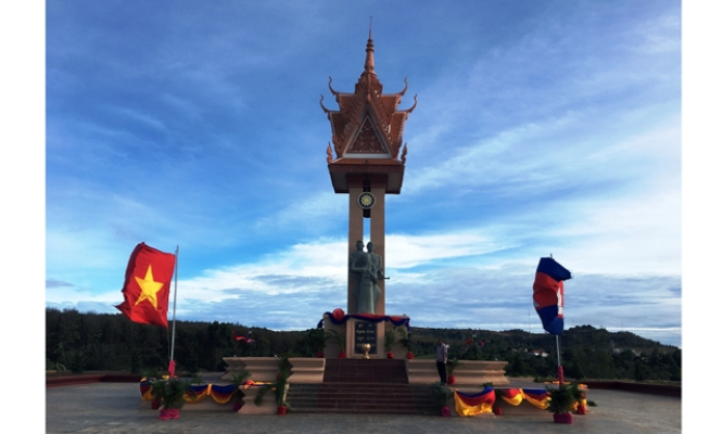 Khánh thành Đài Hữu nghị Việt Nam - Campuchia tỉnh Mondulkiri