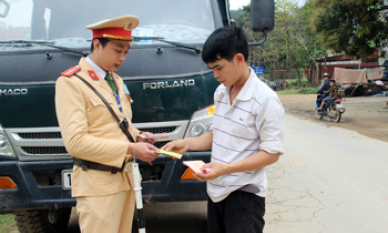 Chi Lăng chú trọng đảm bảo trật tự, an toàn giao thông