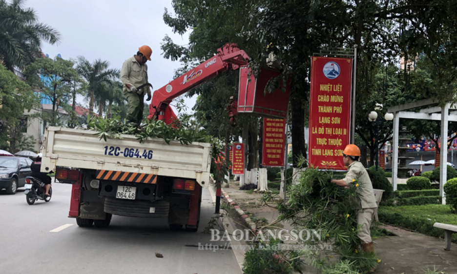 Thành phố Lạng Sơn: Trên 1.000 người ra quân tổng vệ sinh môi trường