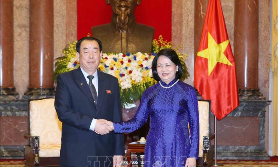 Phó Chủ tịch nước tiếp Đoàn đại biểu cấp cao Tòa án Trung ương Triều Tiên