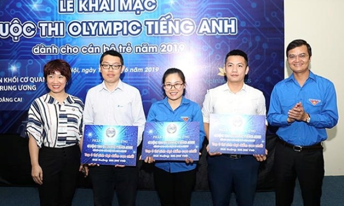 Khởi tranh cuộc thi Olympic tiếng Anh dành cho cán bộ trẻ