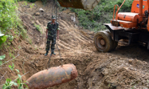 Khó khăn trong rà phá bom, mìn