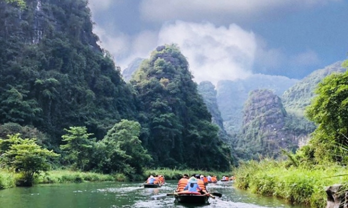 Ninh Bình đẩy mạnh liên kết phát triển du lịch