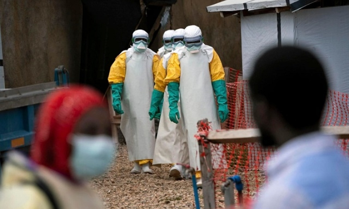 Giám sát chặt chẽ người nhập cảnh để ngăn chặn bệnh Ebola