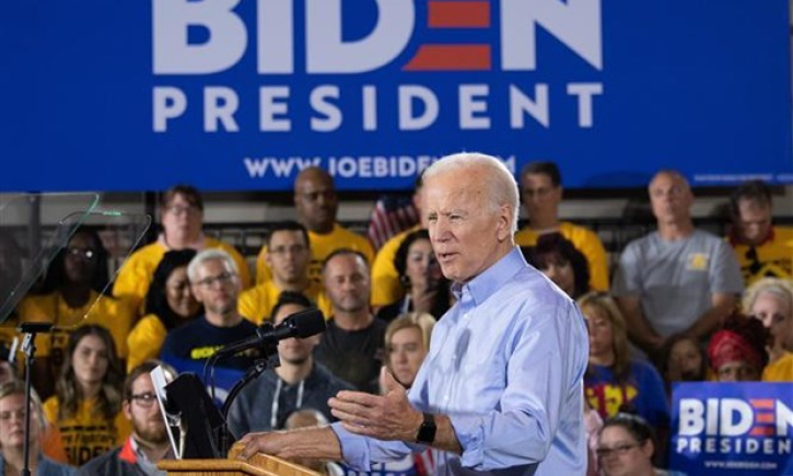 Kết quả thăm dò mới nhất về hai ứng viên Joe Biden và Elizabeth Warren