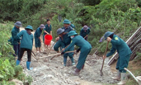 Văn Quan: 10 năm xây dựng nền quốc phòng toàn dân