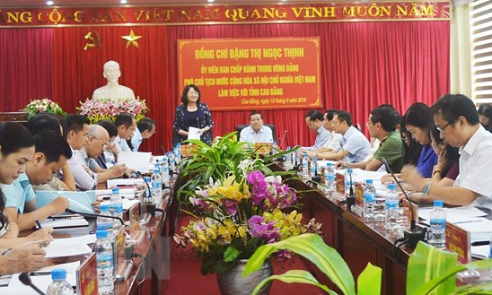 Phó Chủ tịch nước đến thăm và làm việc tại tỉnh Cao Bằng