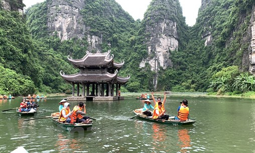 Ninh Bình: Thời của du lịch hang động trong lòng di sản thế giới