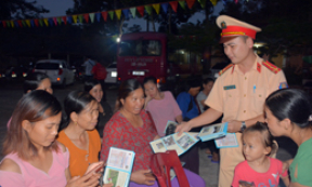 Tháng cao điểm đảm bảo ATGT cho học sinh: Tăng tuyên truyền để ngừa tai nạn