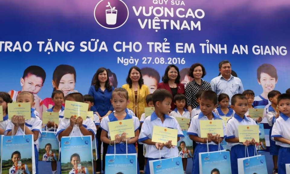 WB và UNICEF cam kết hỗ trợ giải quyết vấn đề thiếu dinh dưỡng trẻ em tại Việt Nam