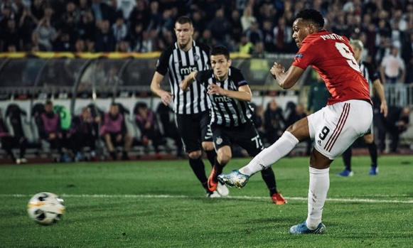 Manchester United thắng nhọc nhằn FK Partizan nhờ quả phạt đền