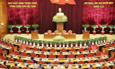 Bế mạc Hội nghị Trung ương 11