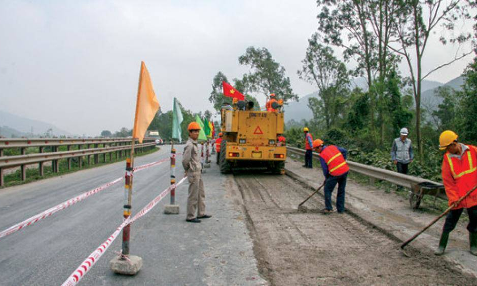 Đẩy mạnh hoàn thành kế hoạch bảo trì hệ thống quốc lộ năm 2019