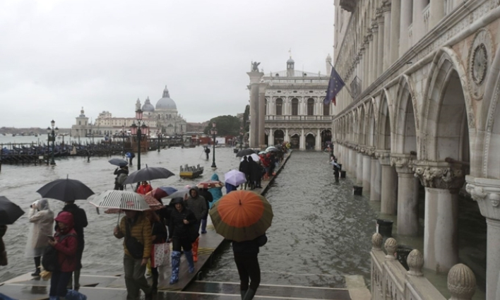 Venice ban bố thảm họa vì ngập lụt