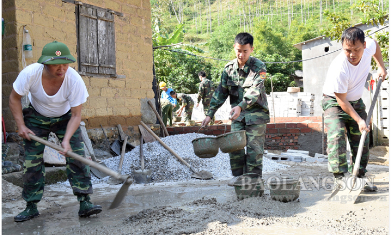 Đồn Biên phòng Na Hình: Đồng hành cùng người dân phát triển kinh tế