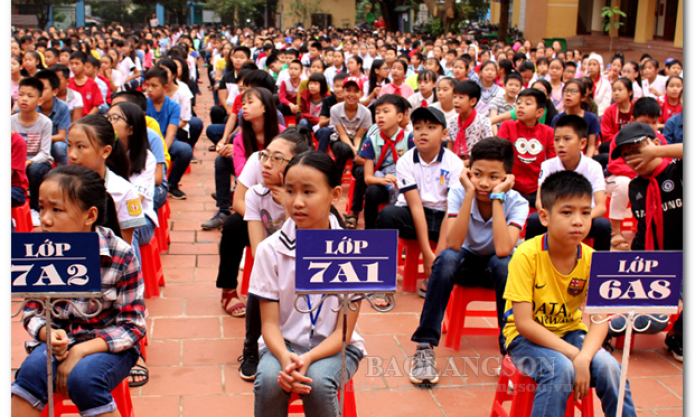 Tuyên truyền phòng chống pháo nổ cho học sinh trong nhà trường