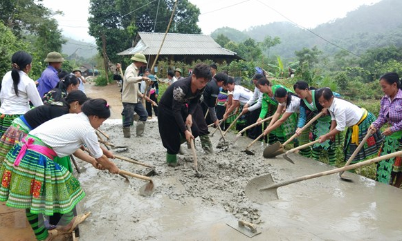 Huyện nông thôn mới đầu tiên của khu vực các tỉnh Tây Bắc