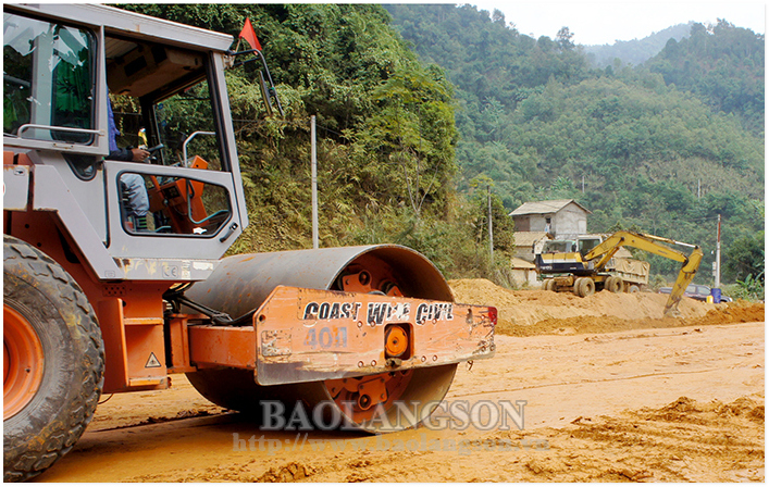 Ra quân đầu xuân trên các công trường xây dựng