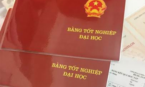 Từ tháng 3/2020, bằng tốt nghiệp đại học không ghi "chính quy", "tại chức"