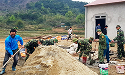 Đồn Biên phòng Thanh Lòa tham gia xây dựng nông thôn mới