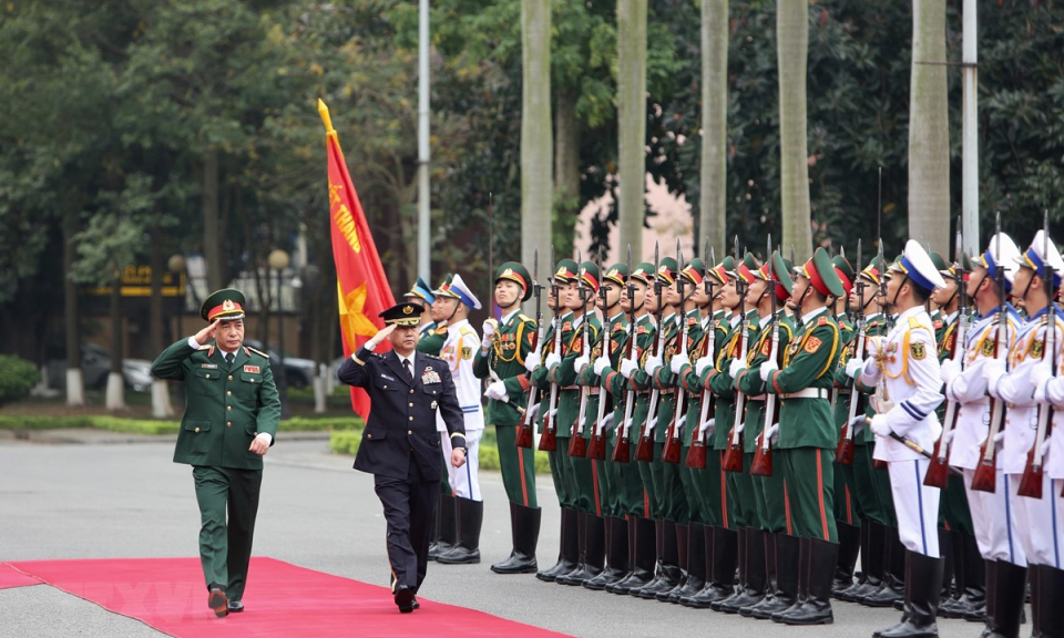 Tham mưu trưởng Liên quân Nhật Bản thăm chính thức Việt Nam