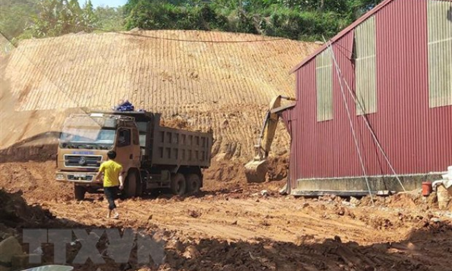 Cao Bằng: Doanh nghiệp vi phạm vẫn thi công, không chấp hành xử phạt