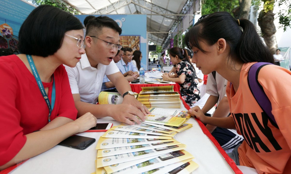 Lưu ý trong đăng ký xét tuyển và xét tuyển thẳng đại học, cao đẳng