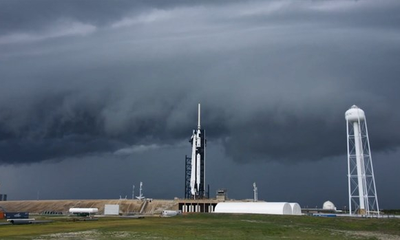 SpaceX và NASA hoãn phòng tàu Crew Dragon lên Trạm Vũ trụ quốc tế