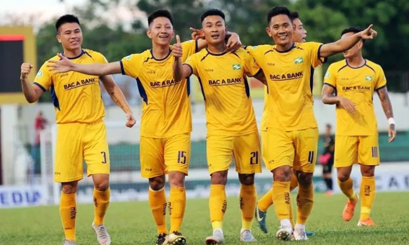 Sông Lam Nghệ An thắng chật vật, Sài Gòn FC bất ngờ thua