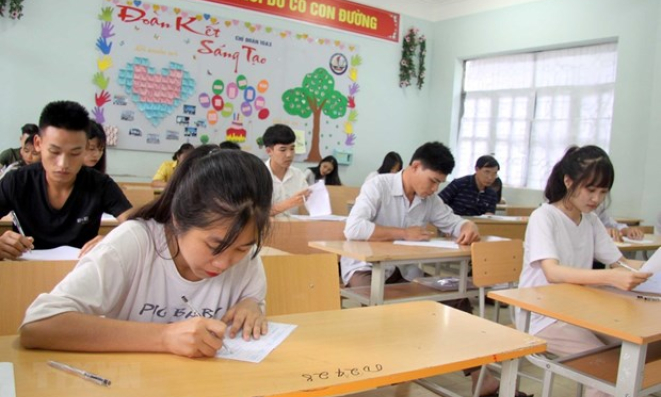 Giáo viên, học sinh phản ứng tích cực với đề tham khảo tốt nghiệp THPT