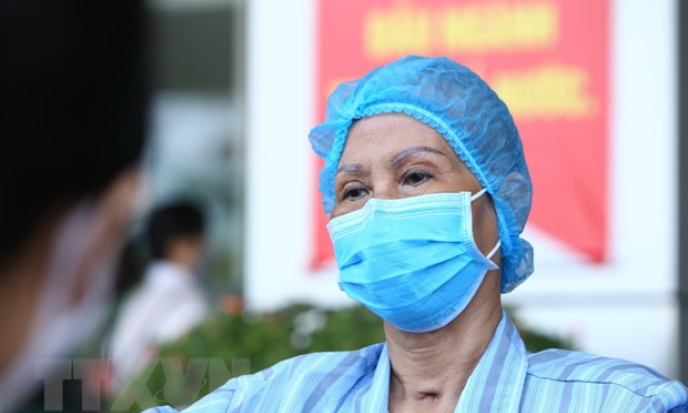 Thêm 6 bệnh nhân mắc COVID-19 được công bố khỏi bệnh