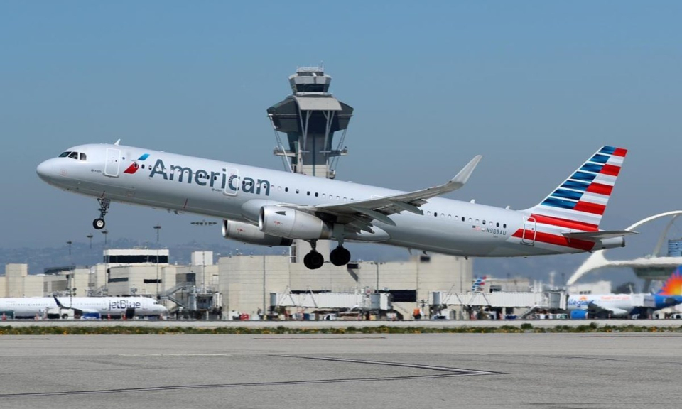 American Airlines trợ cấp nghỉ việc tình nguyện cho nhân sự cấp cao