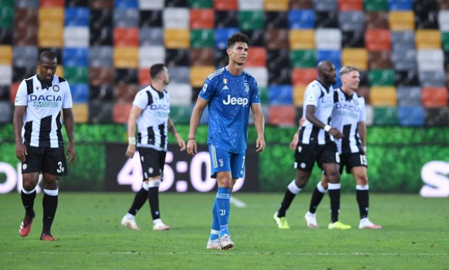 Thua sốc Udinese, Juventus lỡ cơ hội sớm giành chức vô địch Serie A