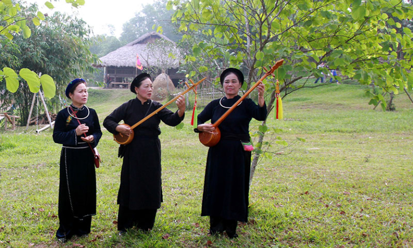 Truyền hình trực tiếp lễ đón bằng di sản UNESCO đối với thực hành Then