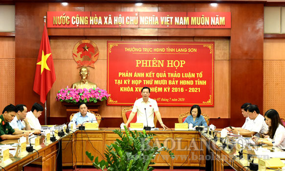 Kỳ họp thứ 17 HĐND tỉnh nghe phản ánh kết quả thảo luận tại tổ