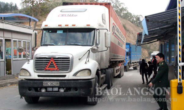 Đảm bảo an ninh trật tự, tạo điều kiện thuận lợi cho phát triển kinh tế - xã hội