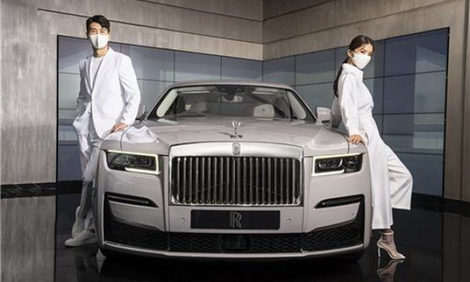 Rolls-Royce lần đầu tiên ra mắt mẫu New Ghost tại châu Á