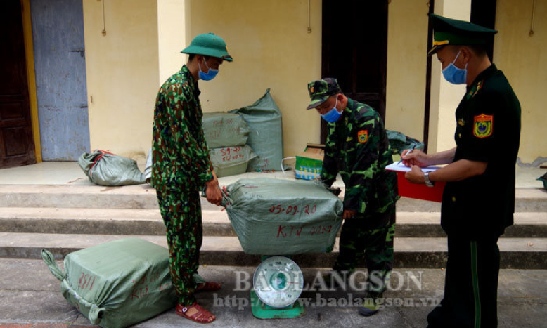 Bắt vụ vận chuyển lậu hơn 200 kg thuốc bắc qua biên giới