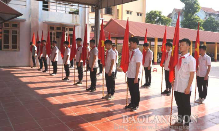 Gần 200.000 học sinh Lạng Sơn tựu trường sau hơn 1 tháng nghỉ hè