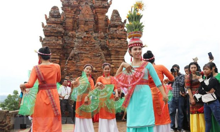 Đồng bào Chăm Ninh Thuận, Bình Thuận rộn ràng đón lễ hội Katê