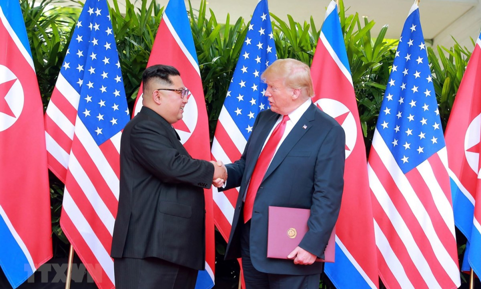 Tổng thống Trump ca ngợi ông Kim Jong-un là nhà lãnh đạo "minh mẫn"