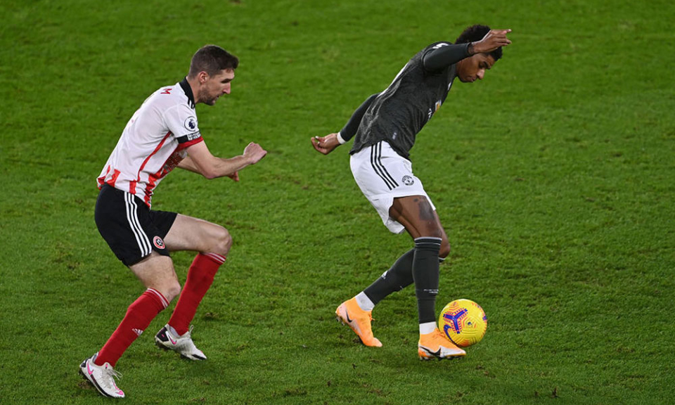 Man United ngược dòng, thắng Sheffield 3-2